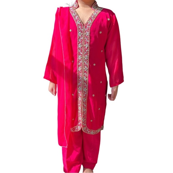Made in Pakistan Other - PAKISTAN/ INDIA ETHNIC Designer 3 PCS SUIT GIRLS
10-12